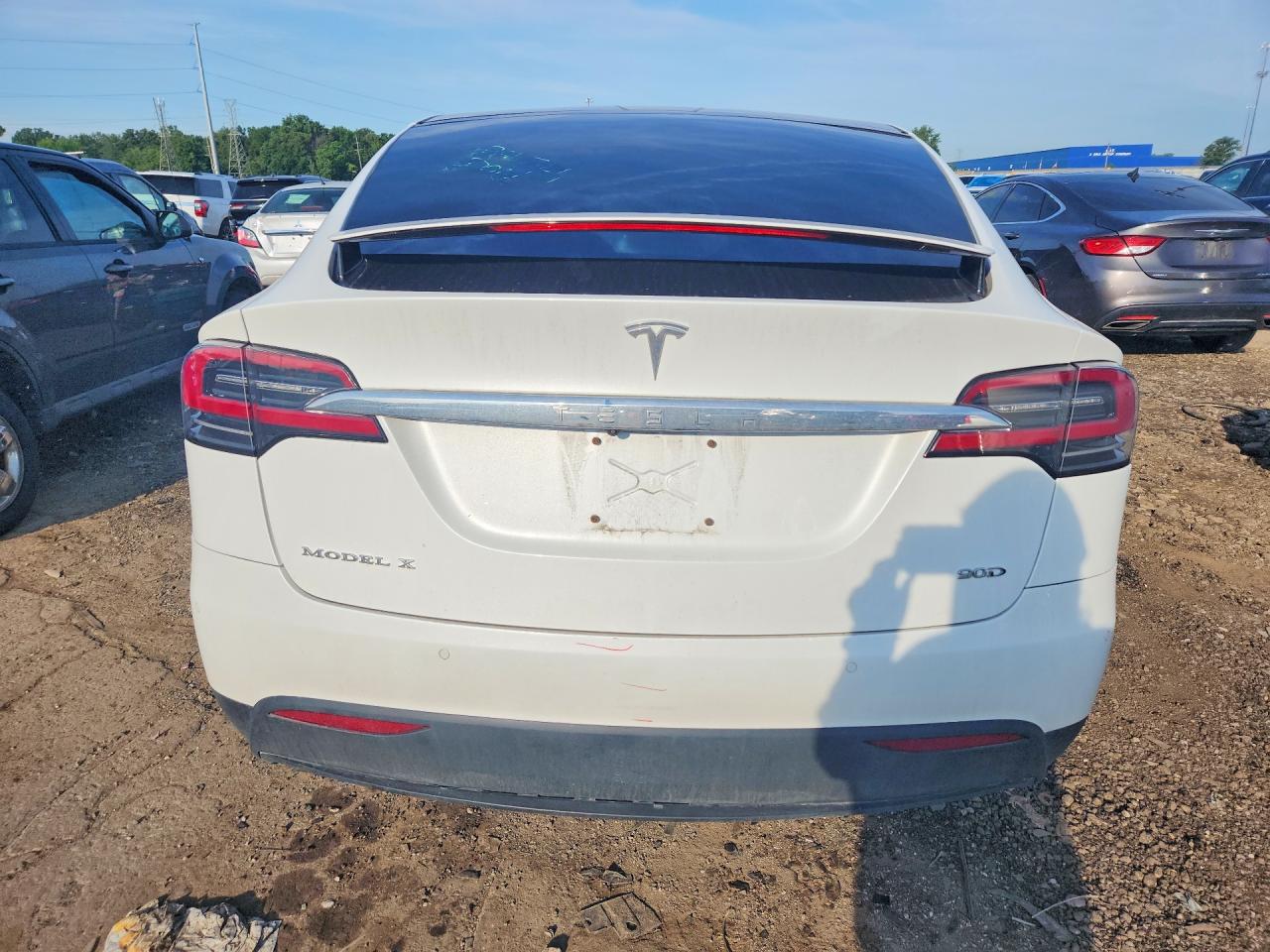 5YJXCBE2XGF014527 · 2016 TESLA MODEL X · 6/12