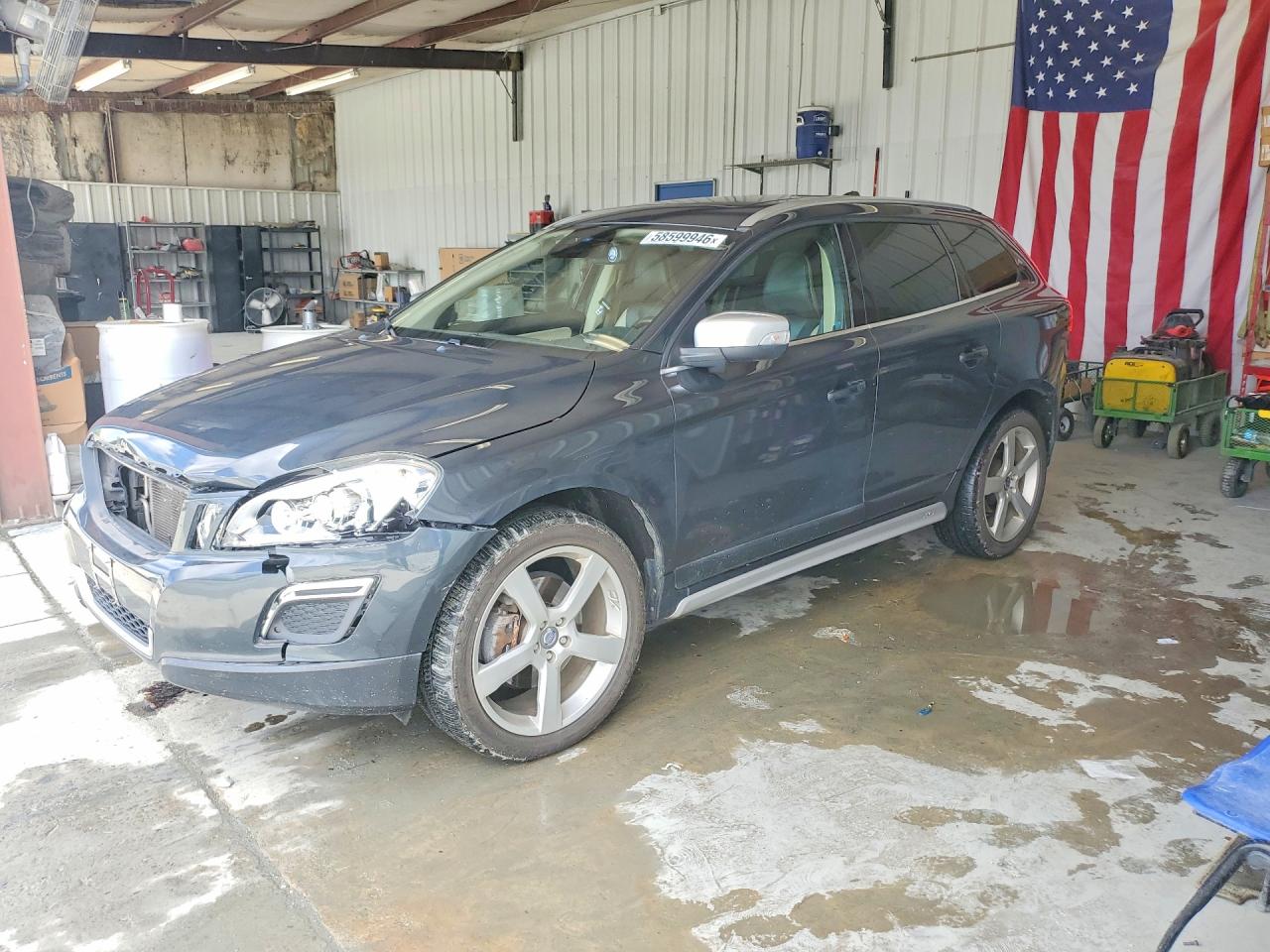YV4902DZ2C2302987 · 2012 VOLVO XC60