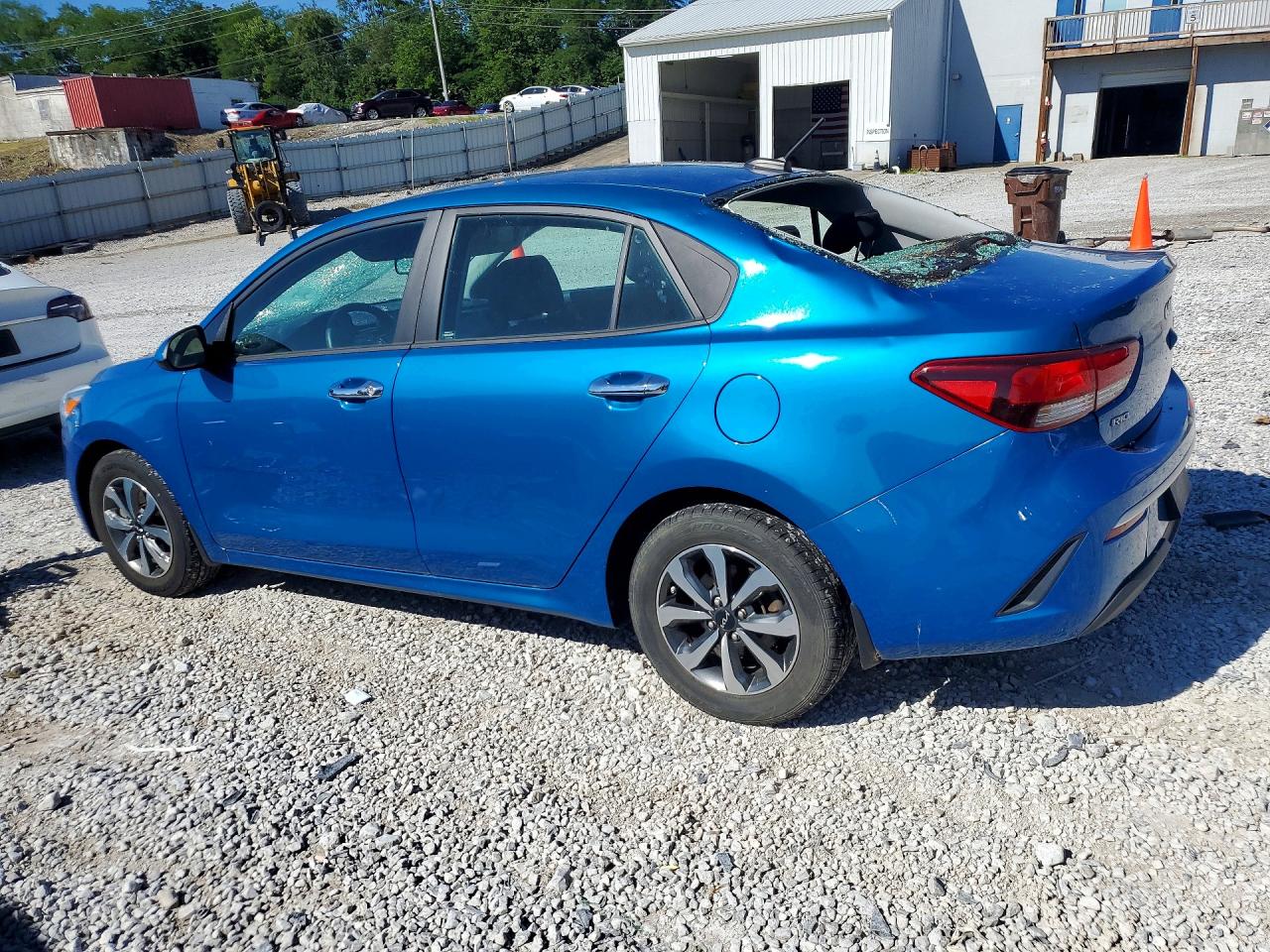 3KPA24AD9NE490668 · 2022 KIA RIO · 2/13