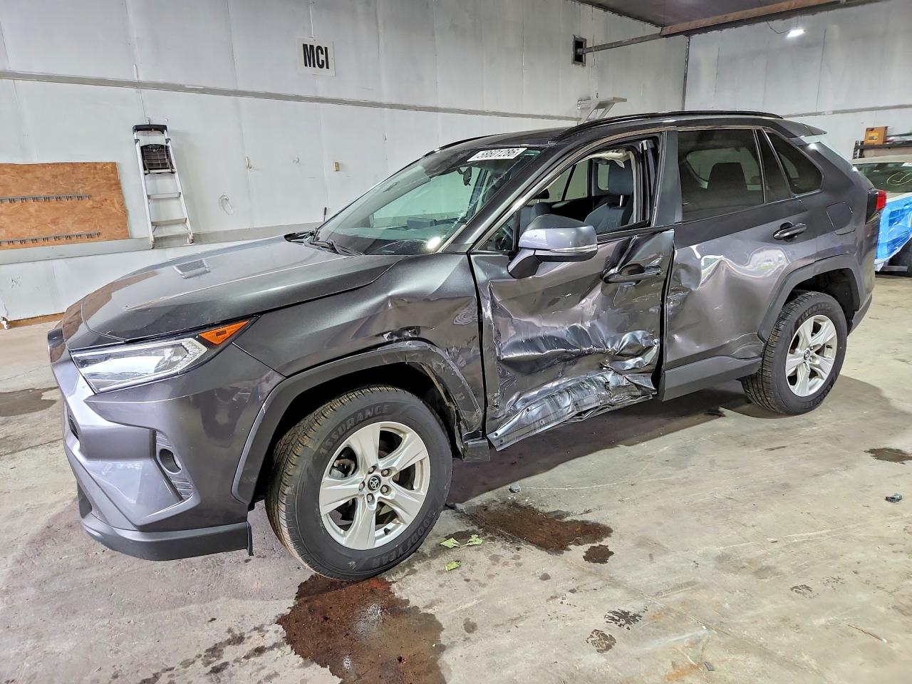 2T3P1RFV4LC077233 · 2020 TOYOTA RAV4