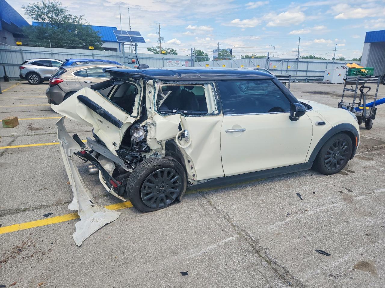 WMWXP7C59F2A33246 · 2015 MINI COOPER · 3/12