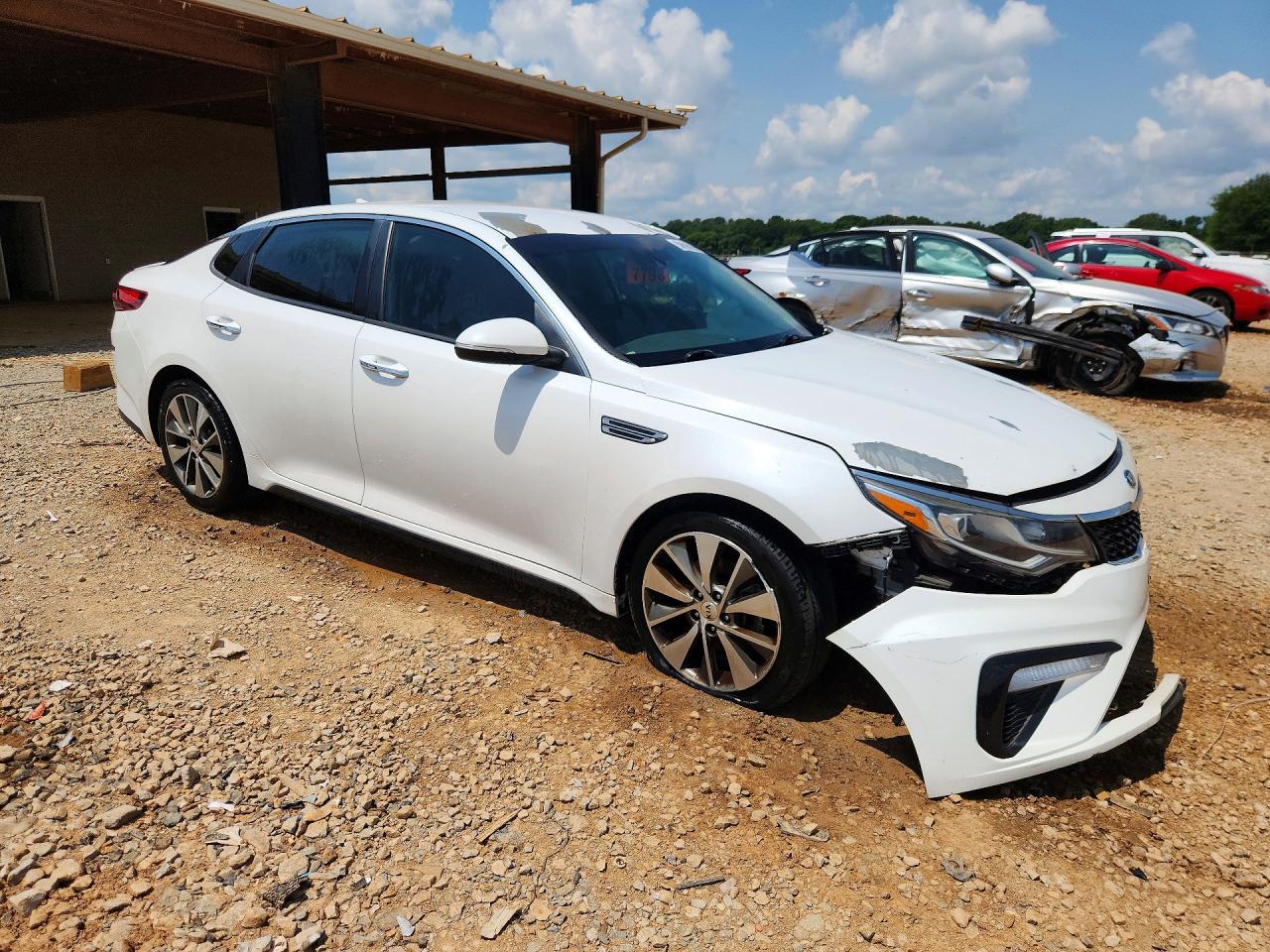 5XXGT4L39KG287052 · 2019 KIA OPTIMA · 4/13