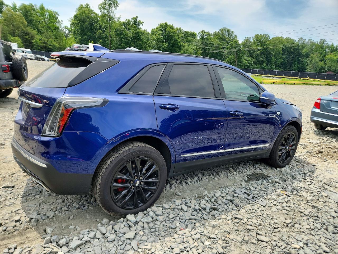 1GYKNGRS9SZ154125 · 2025 CADILLAC XT5 · 3/13