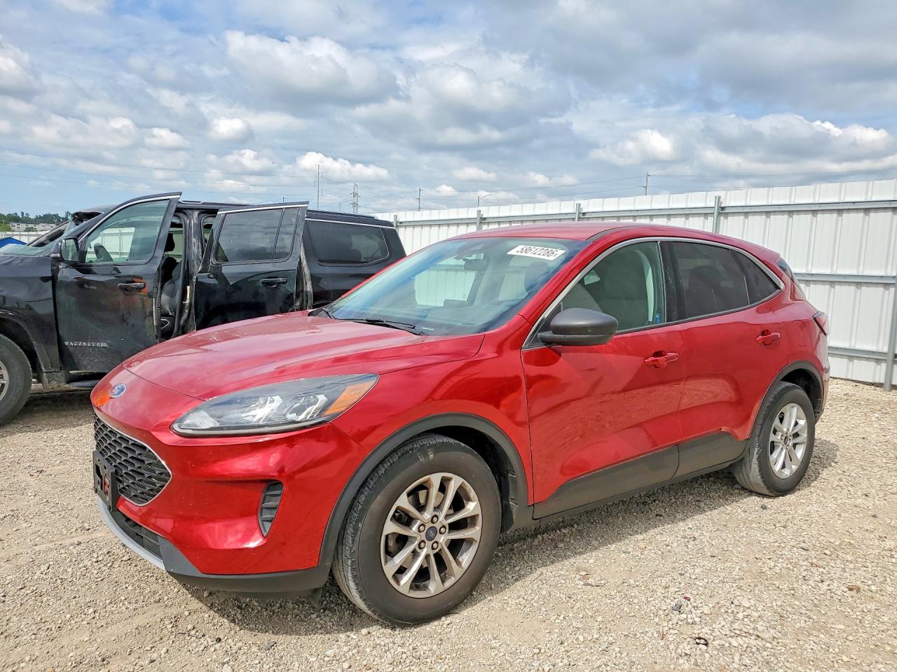 1FMCU0G63NUB14050 · 2022 FORD ESCAPE