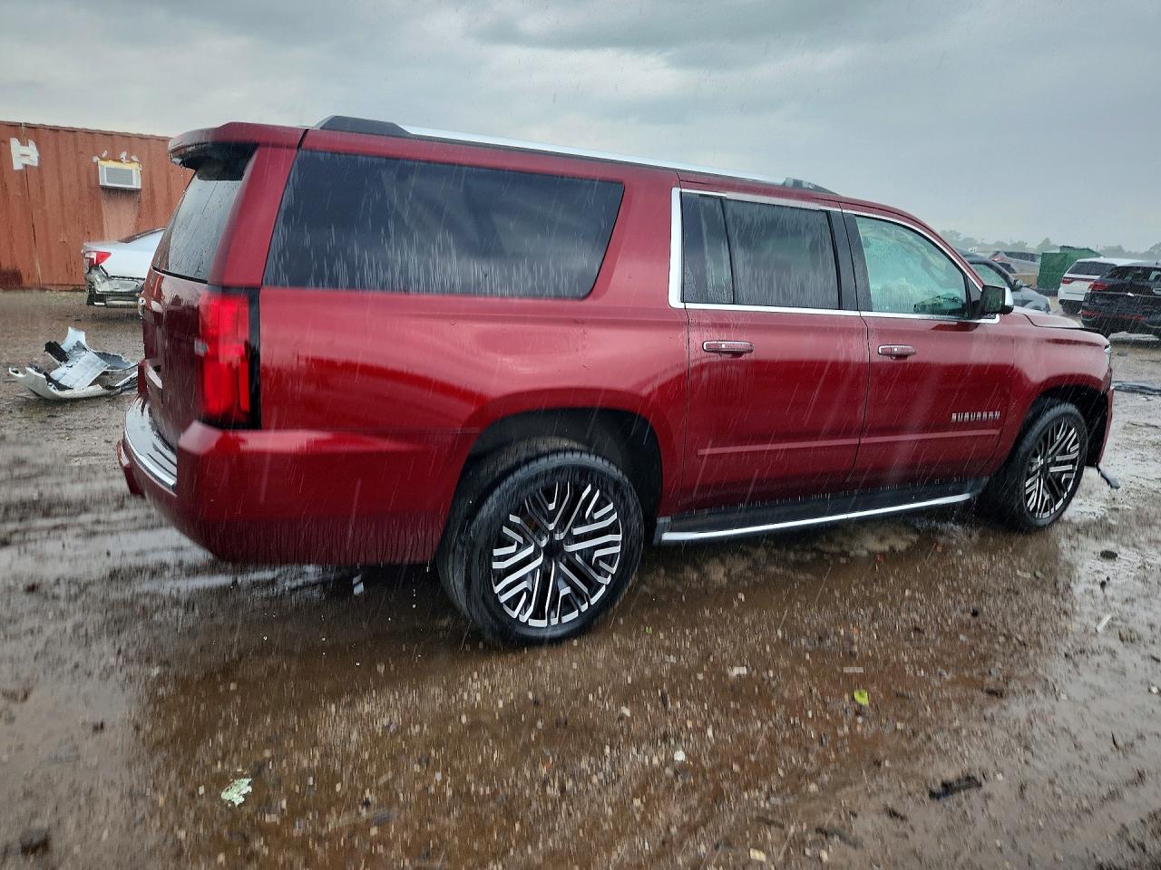 1GNSKJKC0JR263111 · 2018 CHEVROLET SUBURBAN · 3/12