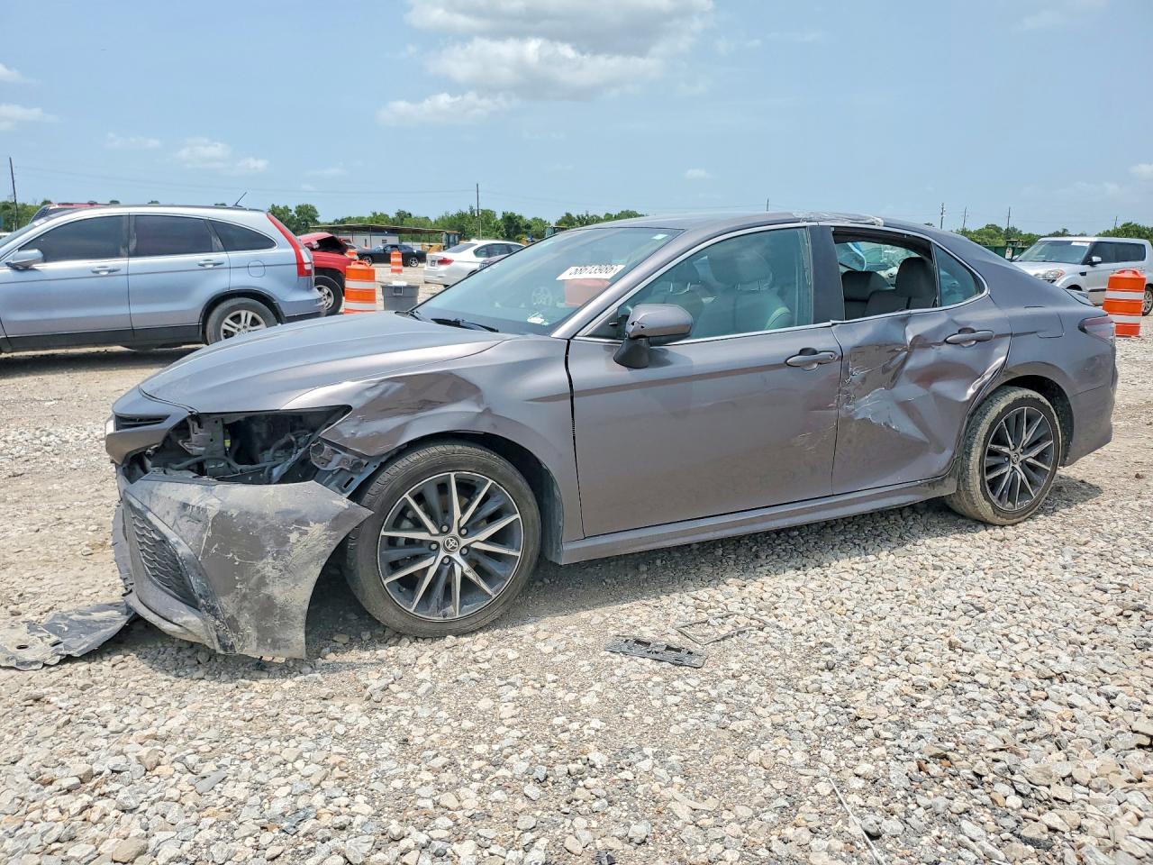 4T1G11AK9MU602763 · 2021 TOYOTA CAMRY