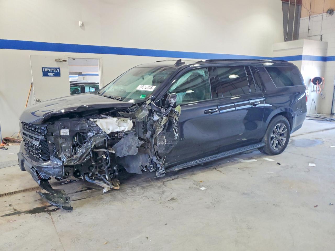 1GNSKDKD7RR109792 · 2024 CHEVROLET SUBURBAN
