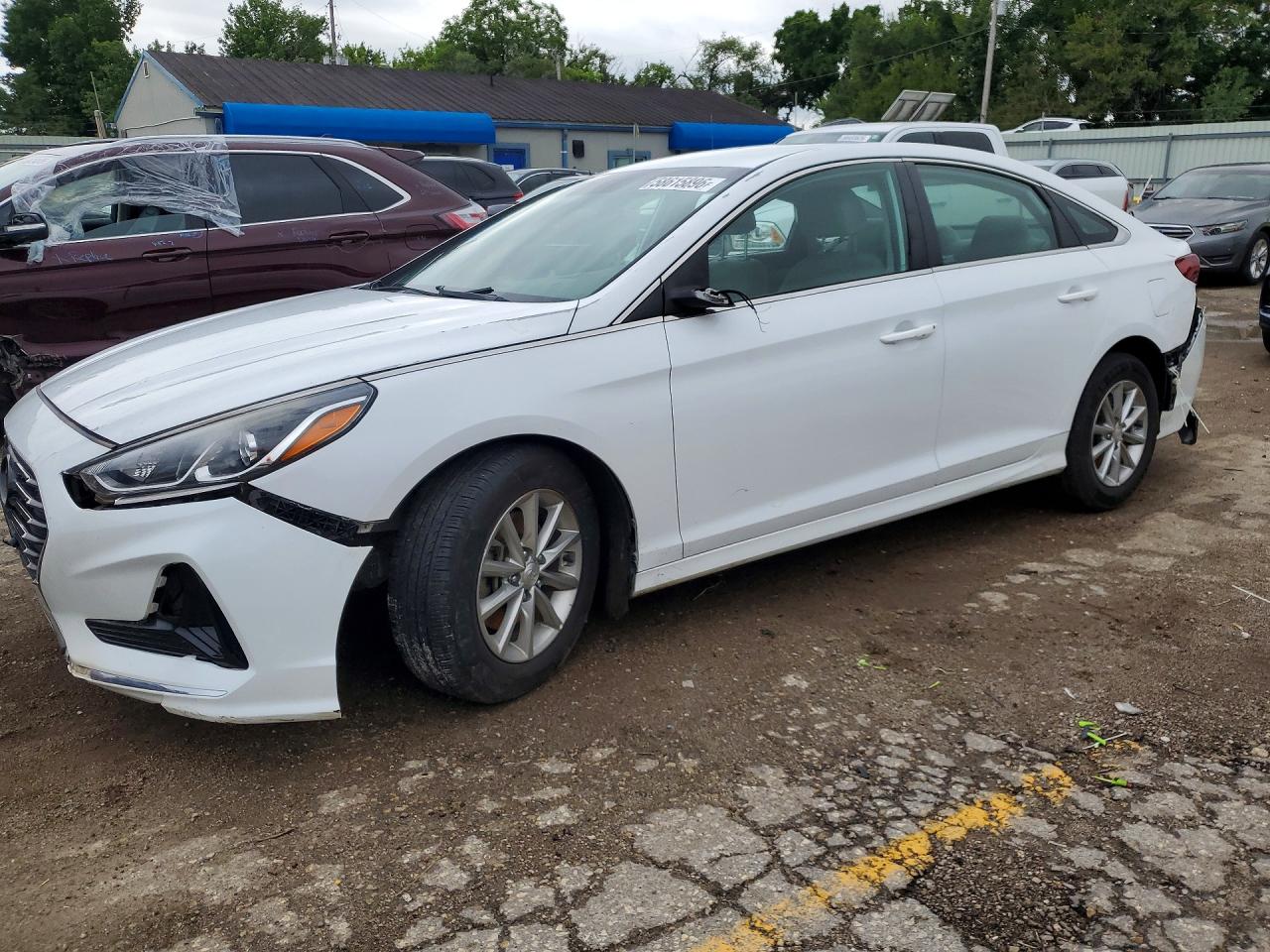 5NPE24AA9KH756978 · 2019 HYUNDAI SONATA