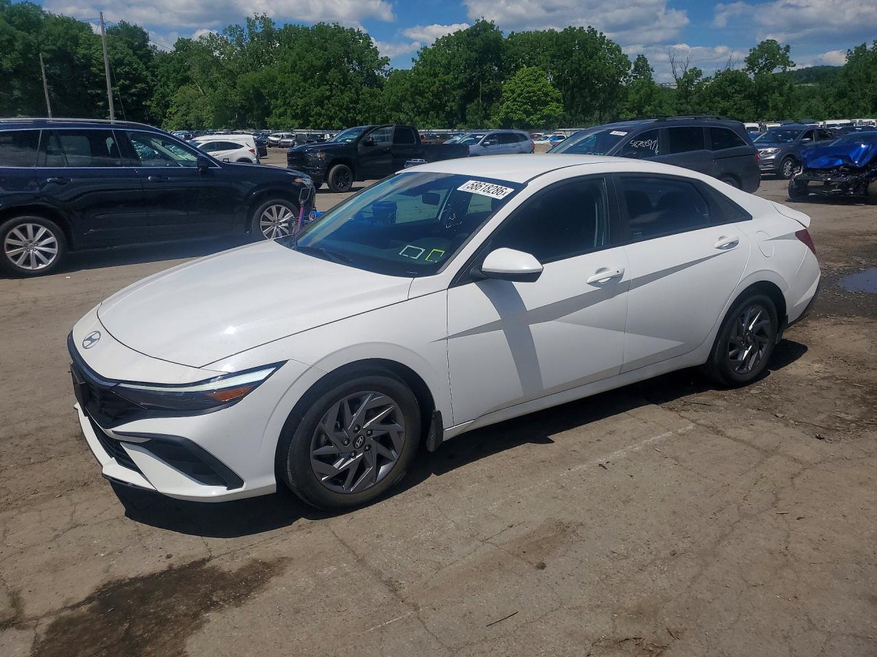 KMHLM4DG7RU727363 · 2024 HYUNDAI ELANTRA