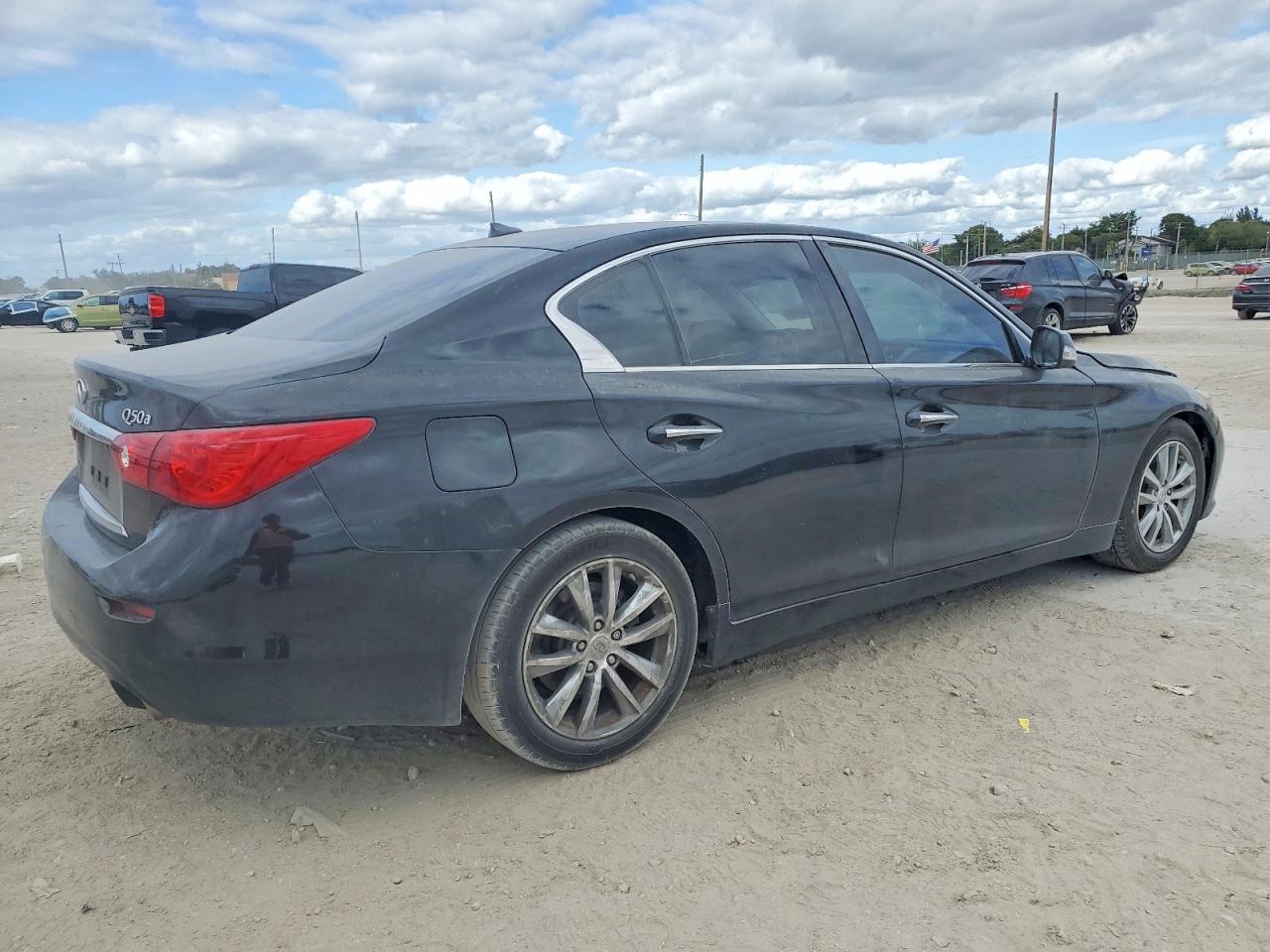 JN1BV7AP5FM353868 · 2015 INFINITI Q50 · 3/12