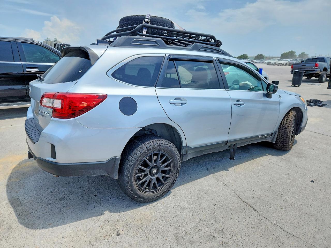 4S4BSENC0G3291915 · 2016 SUBARU OUTBACK · 3/12
