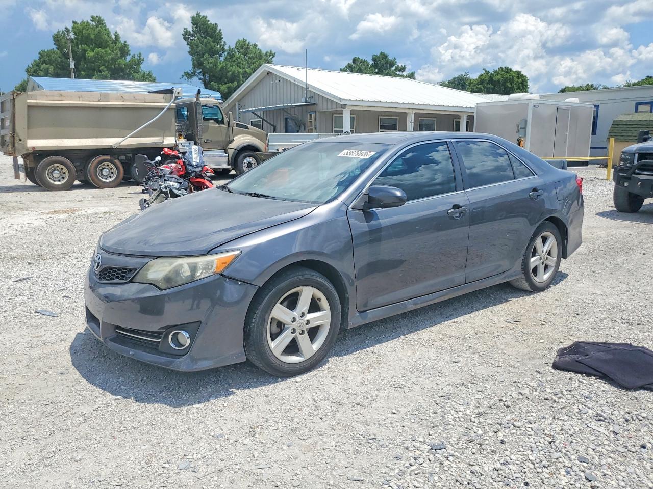 2012 TOYOTA CAMRY LE