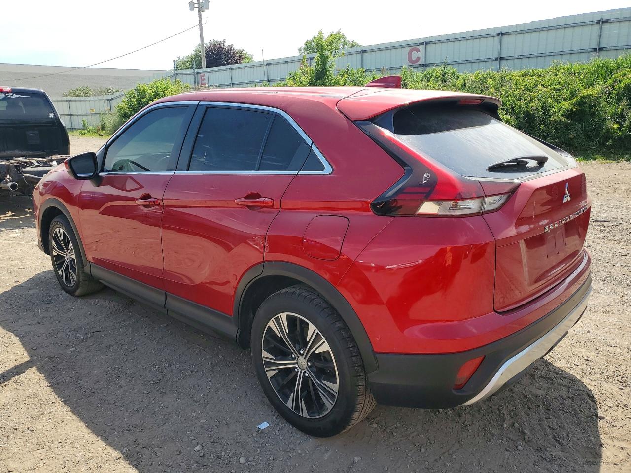 JA4ASWAA1NZ006685 · 2022 MITSUBISHI ECLIPSE CROSS · 2/13