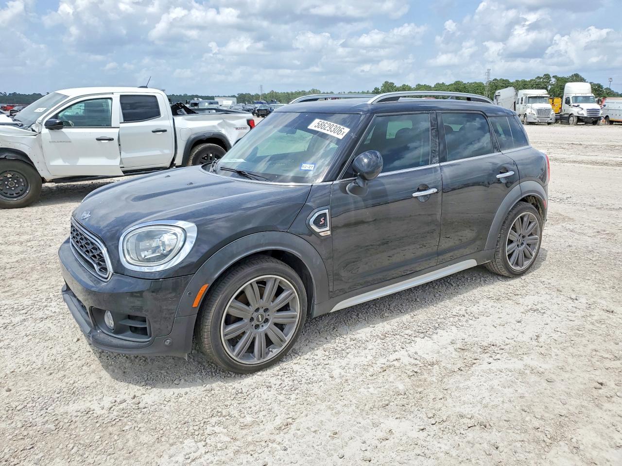 WMZYT3C3XH3B66170 · 2017 MINI COOPER