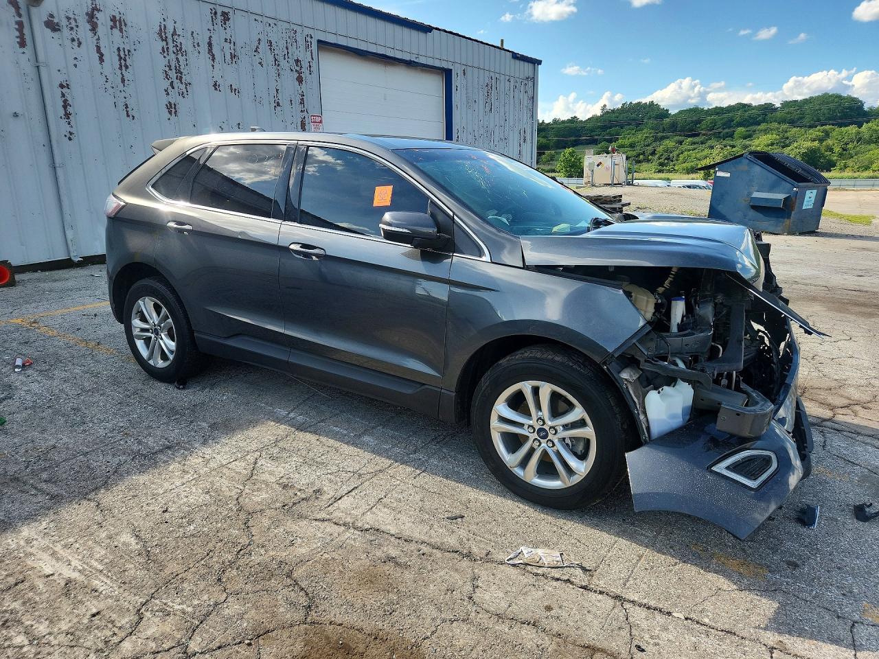 2FMPK3J88JBC27432 · 2018 FORD EDGE · 4/13