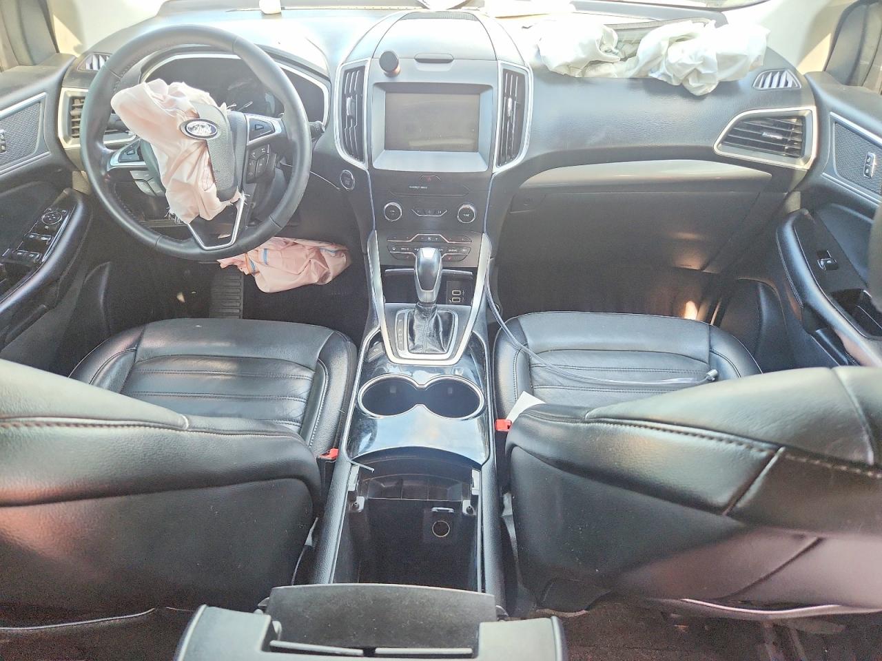 2FMPK3J88JBC27432 · 2018 FORD EDGE · 8/13
