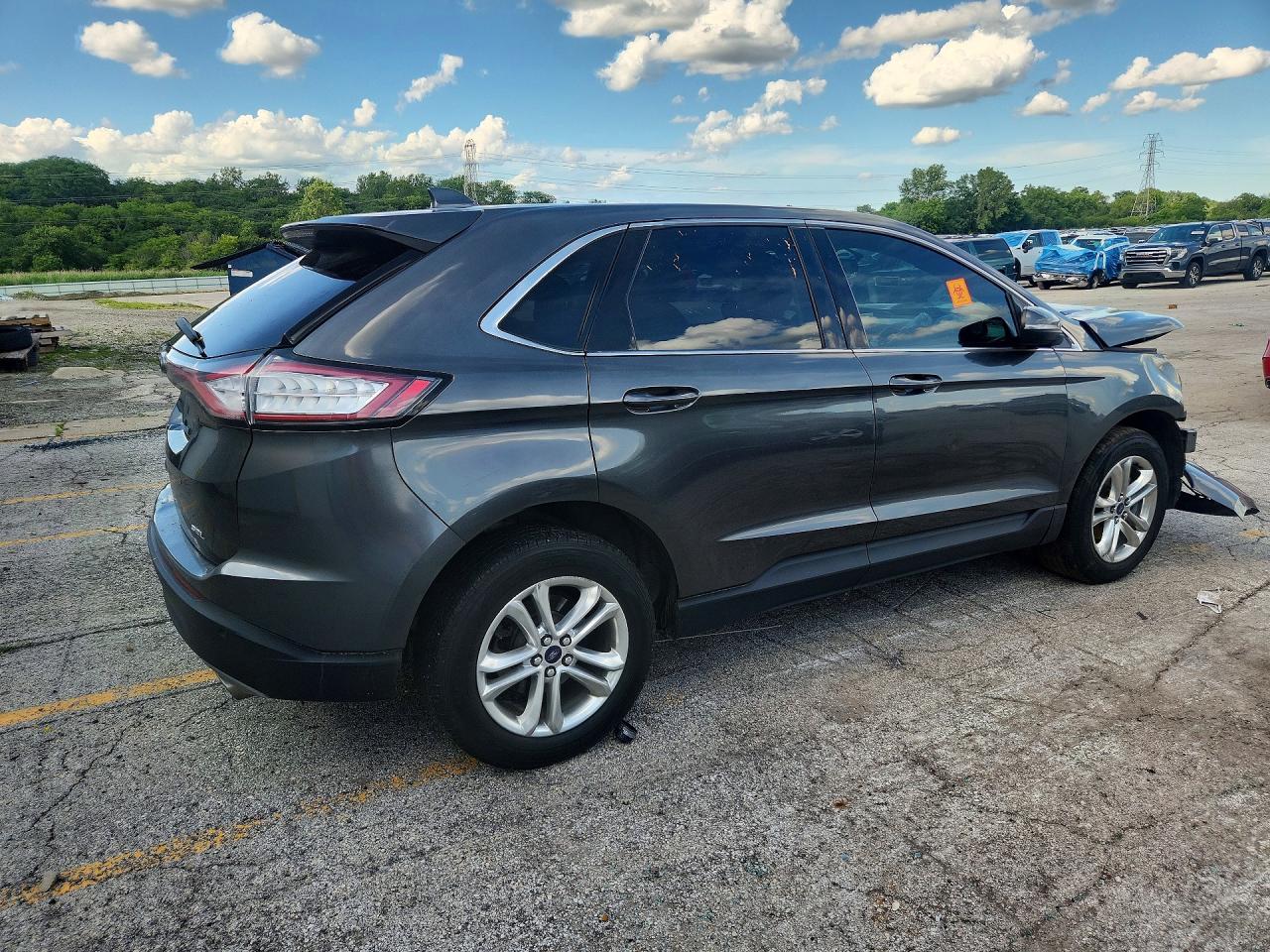 2FMPK3J88JBC27432 · 2018 FORD EDGE · 3/13