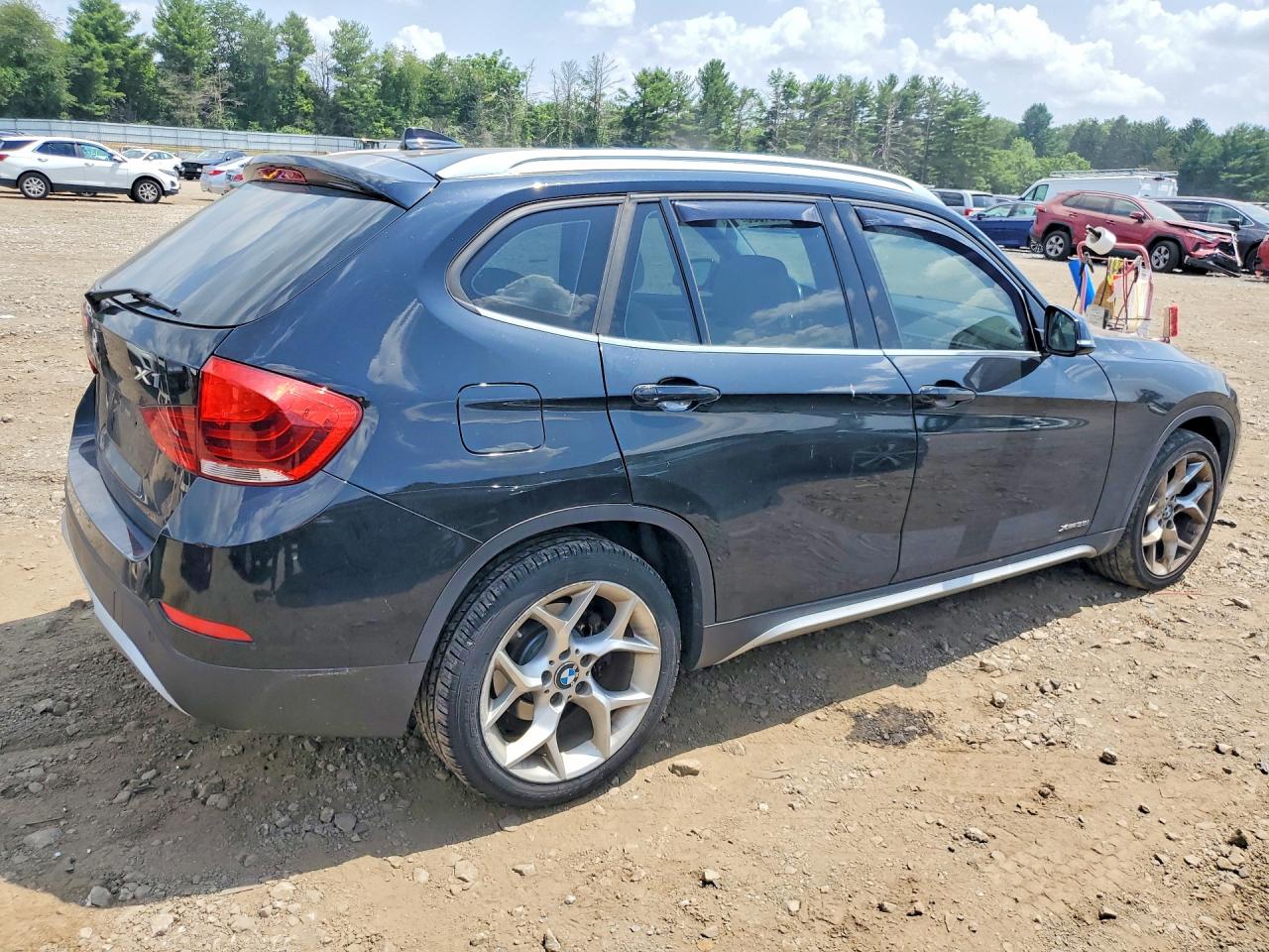 WBAVL1C55EVY17434 · 2014 BMW X1 · 3/12