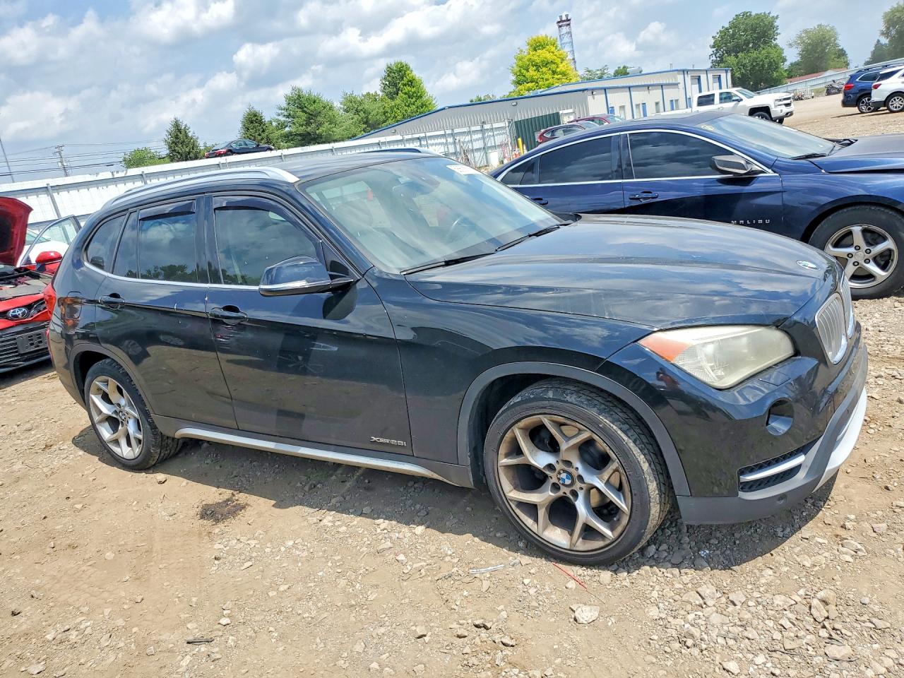 WBAVL1C55EVY17434 · 2014 BMW X1 · 4/12