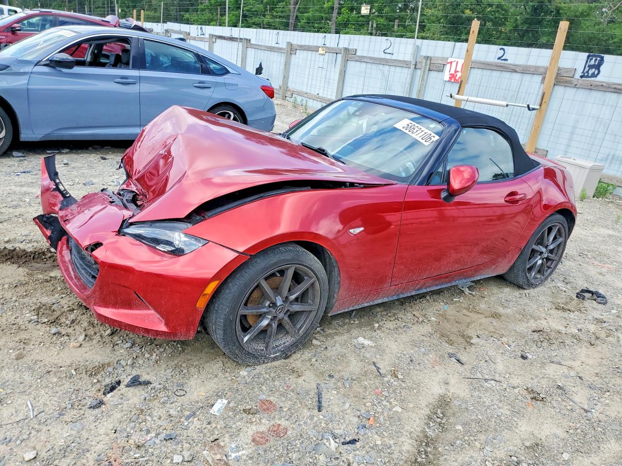 JM1NDAD75G0114707 · 2016 MAZDA MX-5 MIATA
