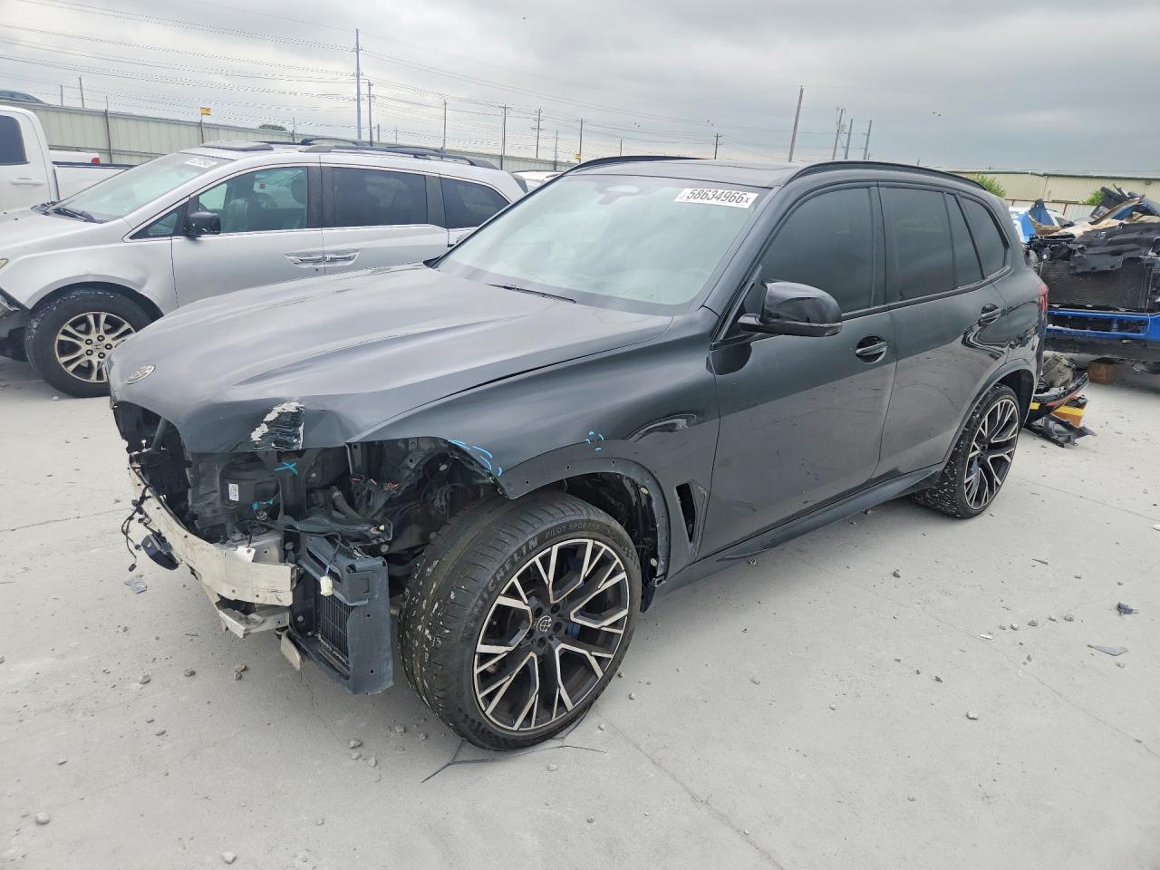 5YMJU0C09M9F09603 · 2021 BMW X5