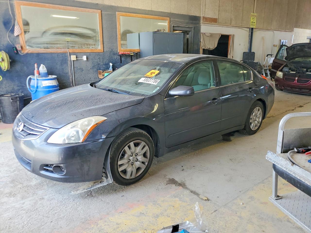 1N4AL2AP8BN424685 · 2011 NISSAN ALTIMA