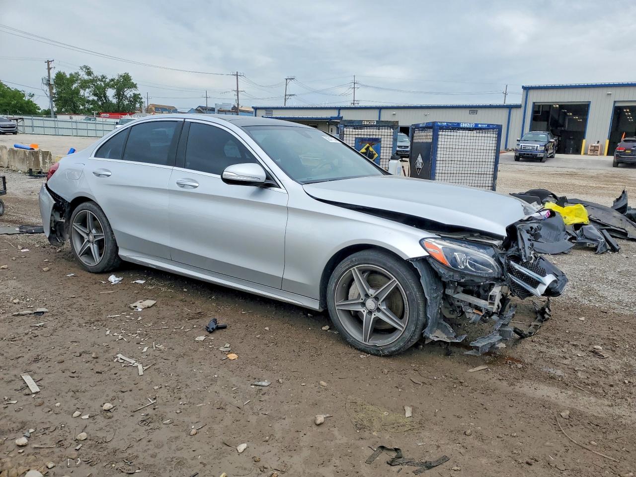 55SWF4KB8FU005616 · 2015 MERCEDES-BENZ C · 4/12