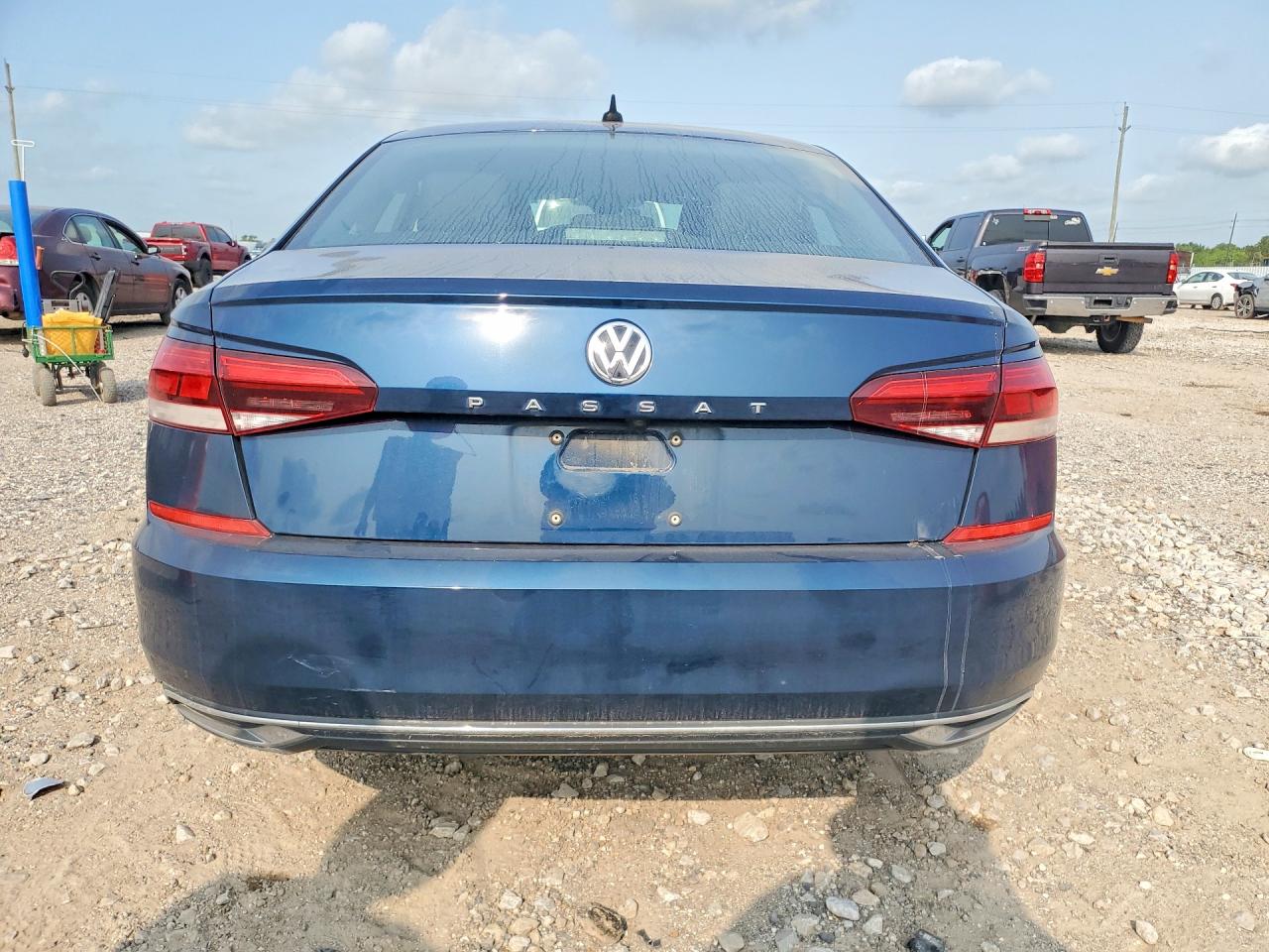 1VWSA7A31LC021897 · 2020 VOLKSWAGEN PASSAT · 6/12