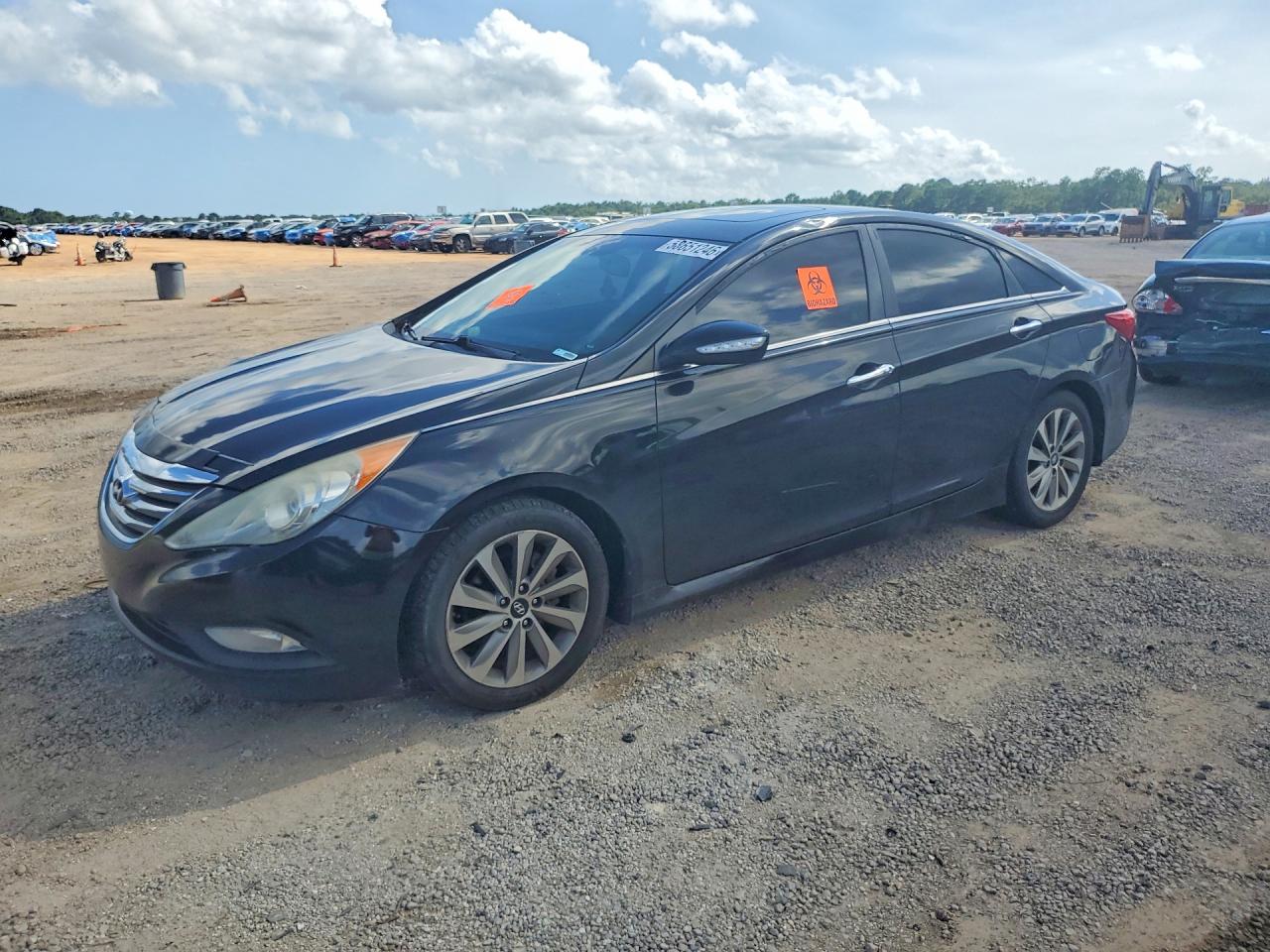 5NPEC4AC4EH842184 · 2014 HYUNDAI SONATA