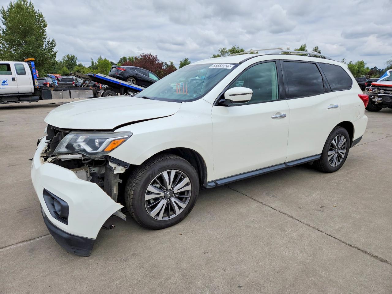 5N1DR2MM3JC627285 · 2018 NISSAN PATHFINDER