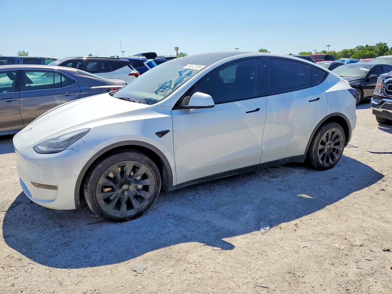 7SAYGDEE2NF413284 · 2022 TESLA MODEL Y
