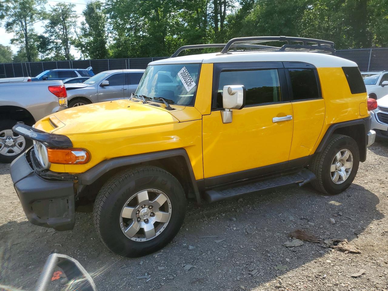 JTEBU11FX8K049790 · 2008 TOYOTA FJ CRUISER