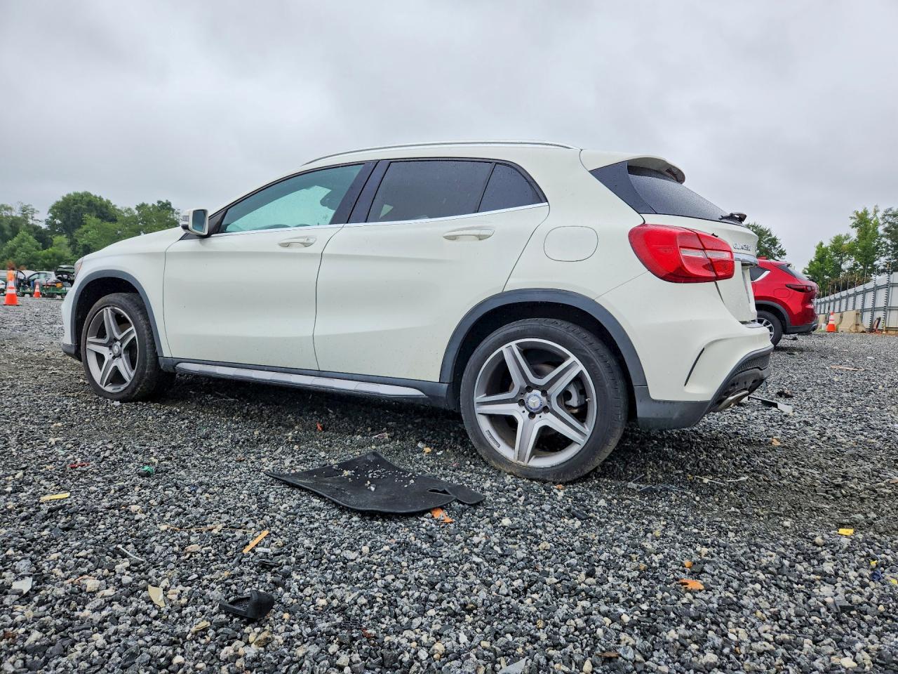 WDCTG4GB7HJ346862 · 2017 MERCEDES-BENZ GLA · 2/13