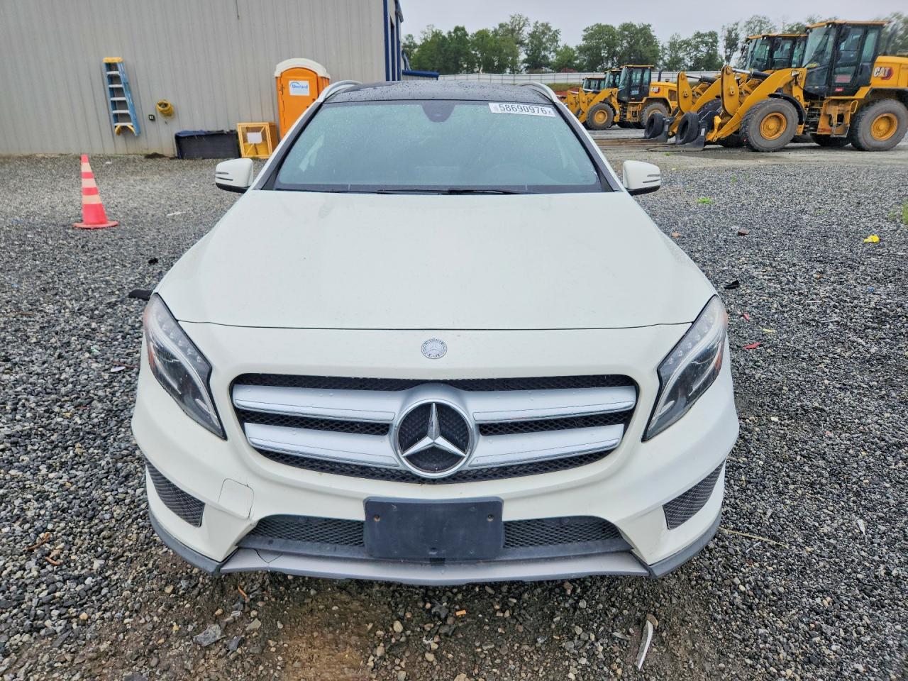 WDCTG4GB7HJ346862 · 2017 MERCEDES-BENZ GLA · 5/13