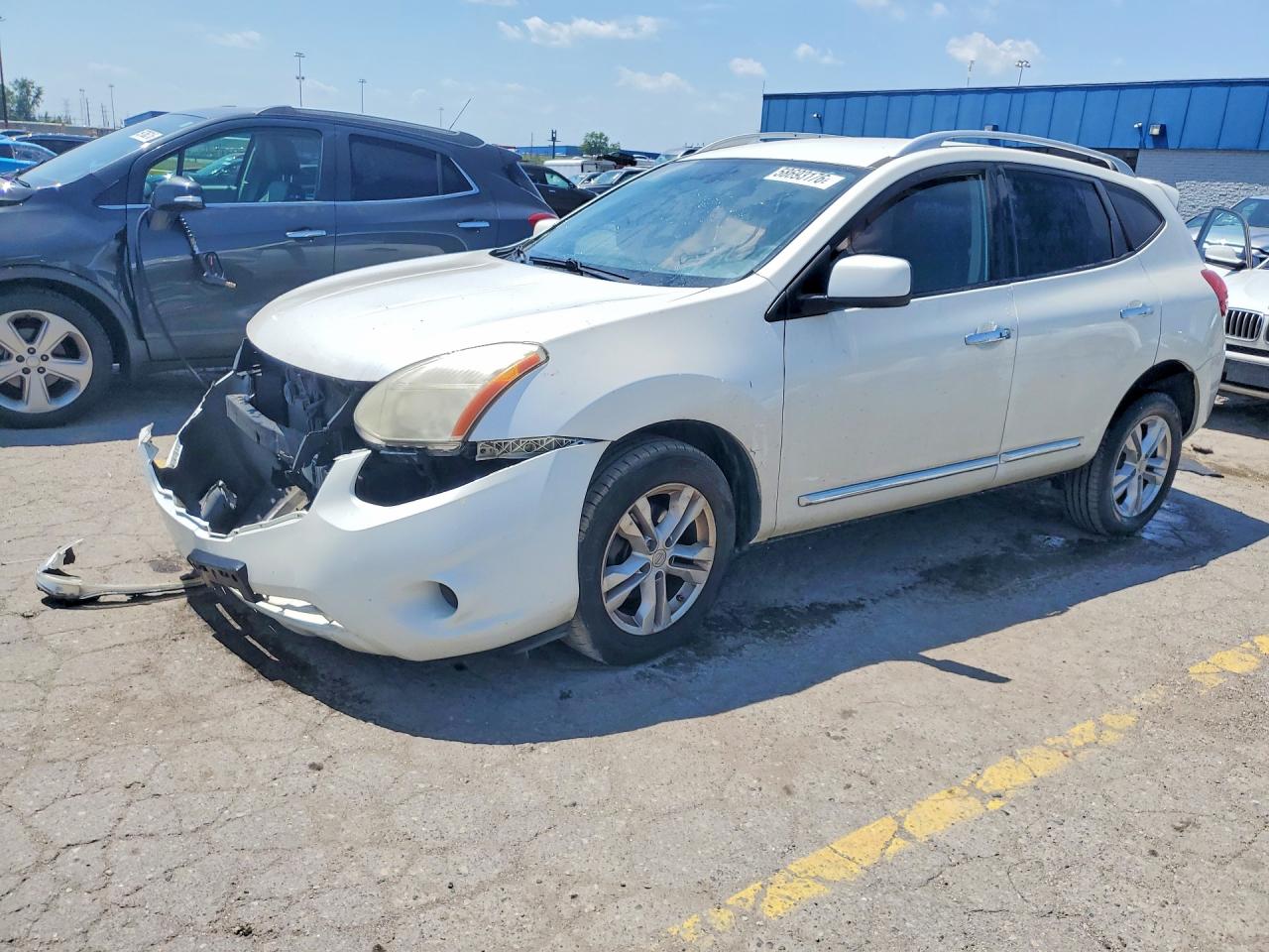 JN8AS5MT3DW023232 · 2013 NISSAN ROGUE