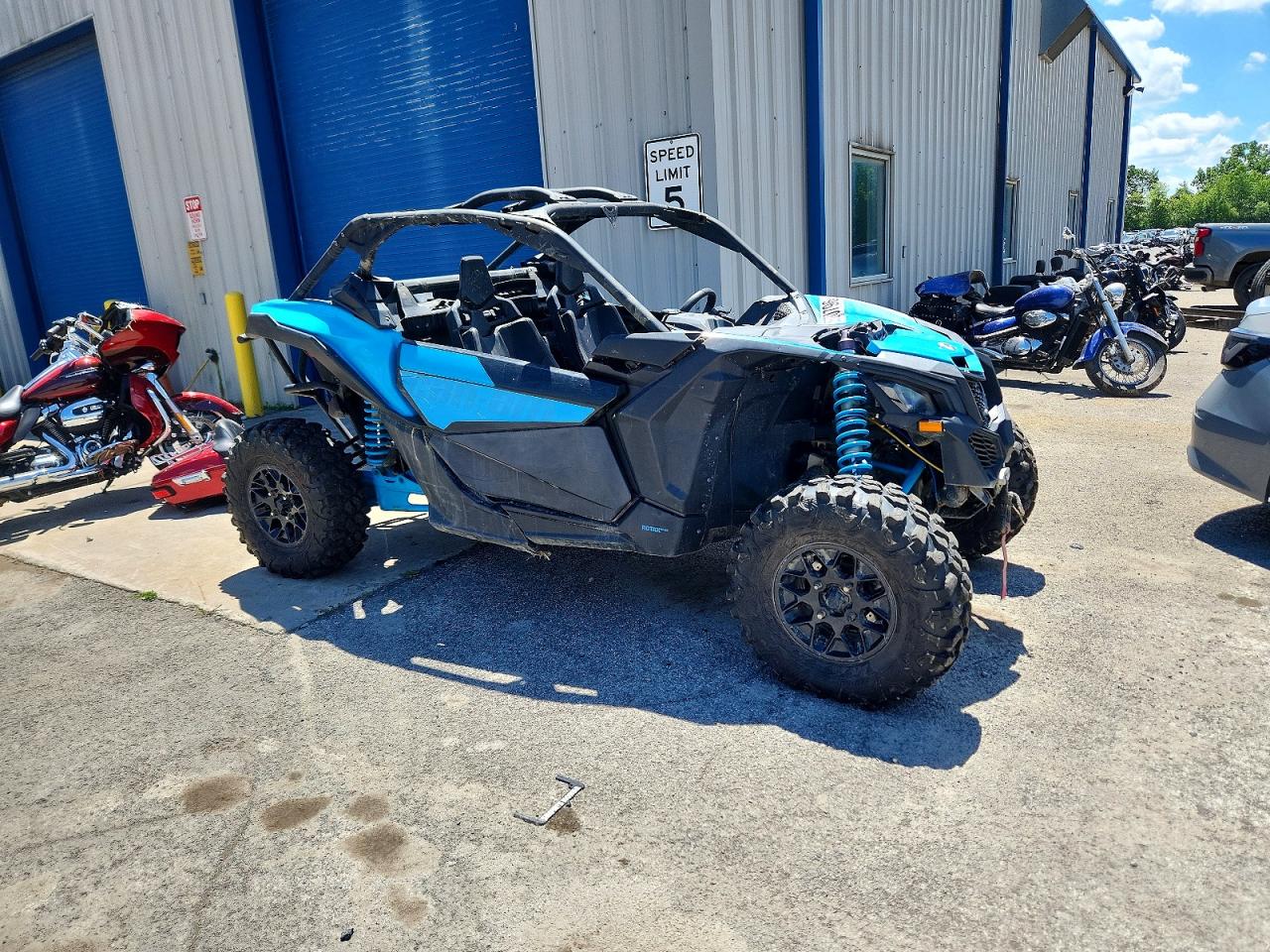 3JBVGAY48NE001316 · 2022 CAN-AM MAVERICK X3