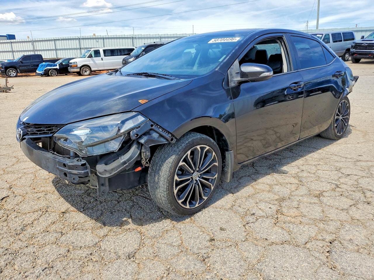 2T1BURHE8FC467991 · 2015 TOYOTA COROLLA