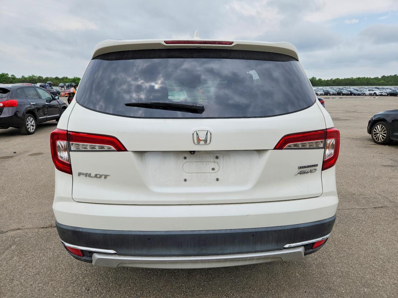 5FNYF6H64KB011066 · 2019 HONDA PILOT · 6/13
