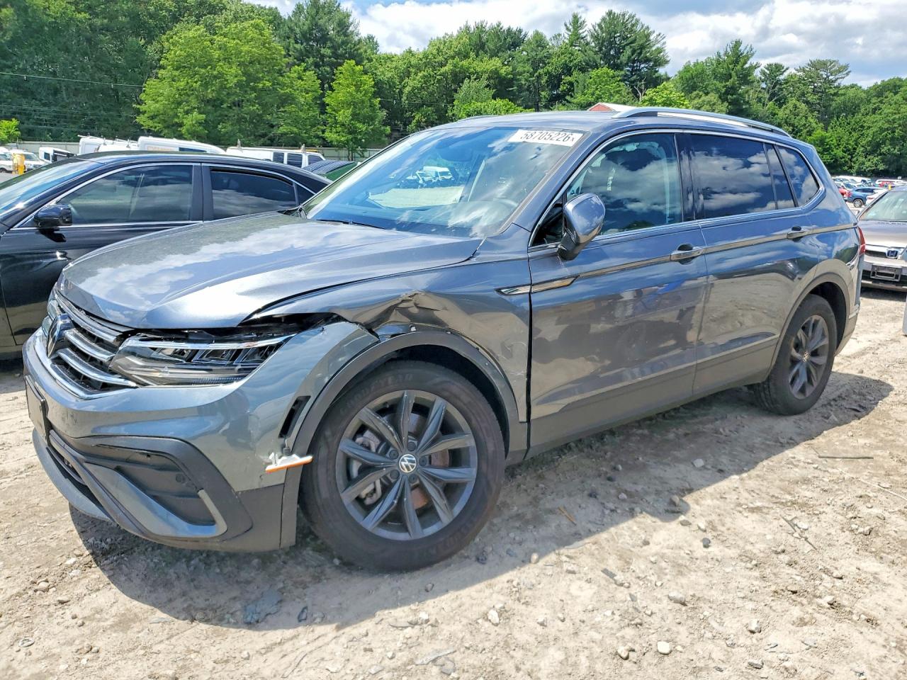3VV2B7AX8RM187071 · 2024 VOLKSWAGEN TIGUAN