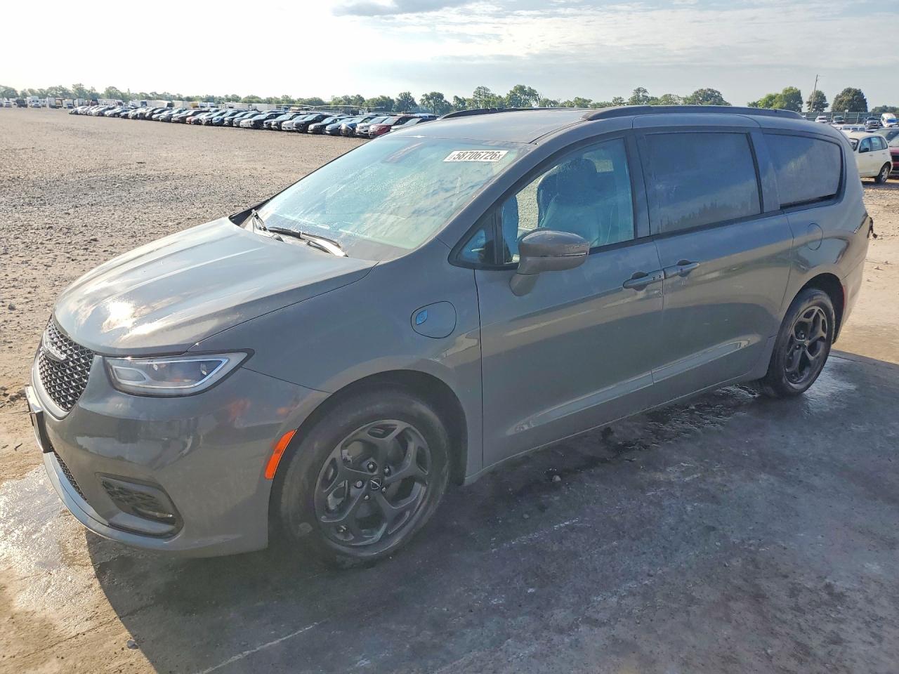 2C4RC1S79MR586529 · 2021 CHRYSLER PACIFICA