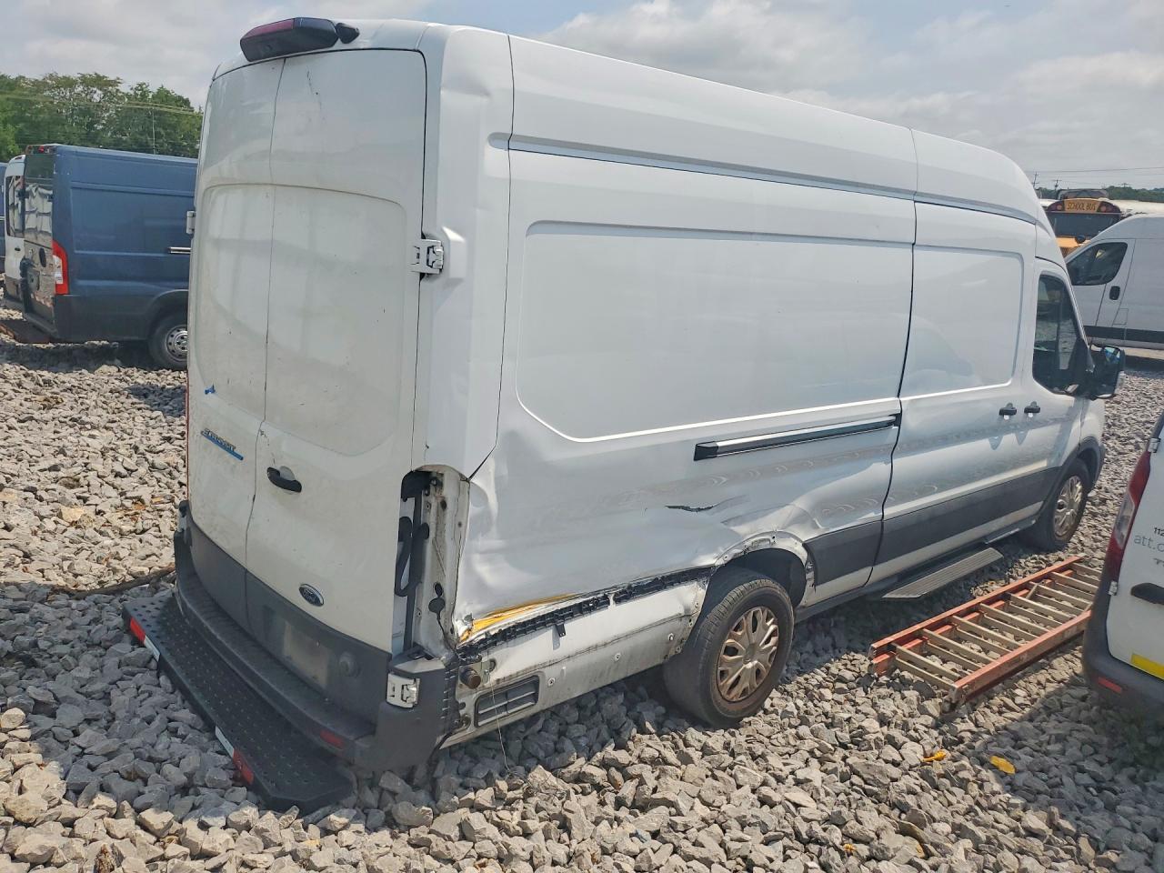 1FTBW3XK1NKA00603 · 2022 FORD TRANSIT · 3/13
