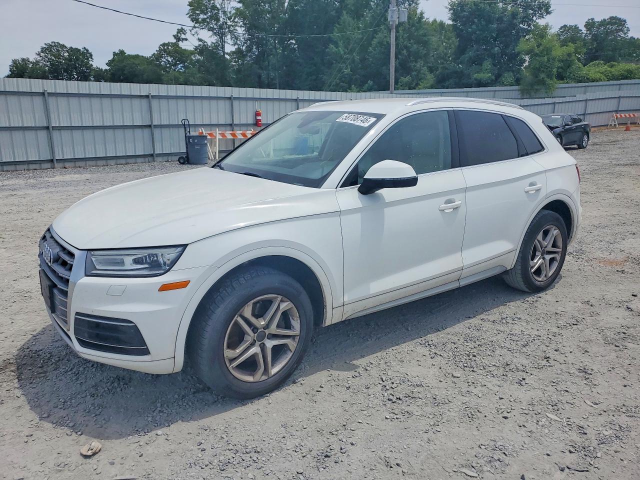 WA1ANAFY7K2122963 · 2019 AUDI Q5