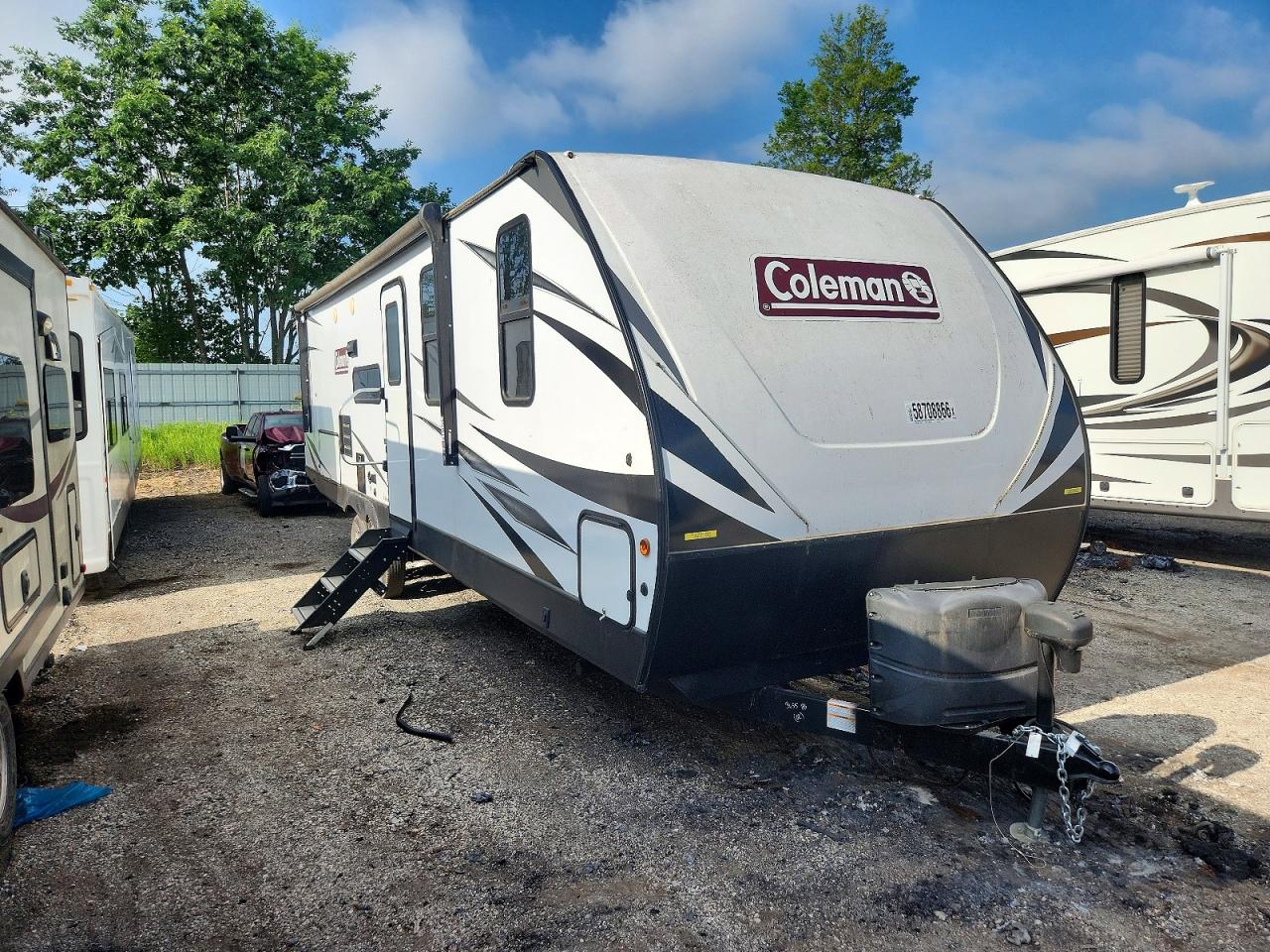 4YDT30527MM946736 · 2021 KEYSTONE COLEMAN