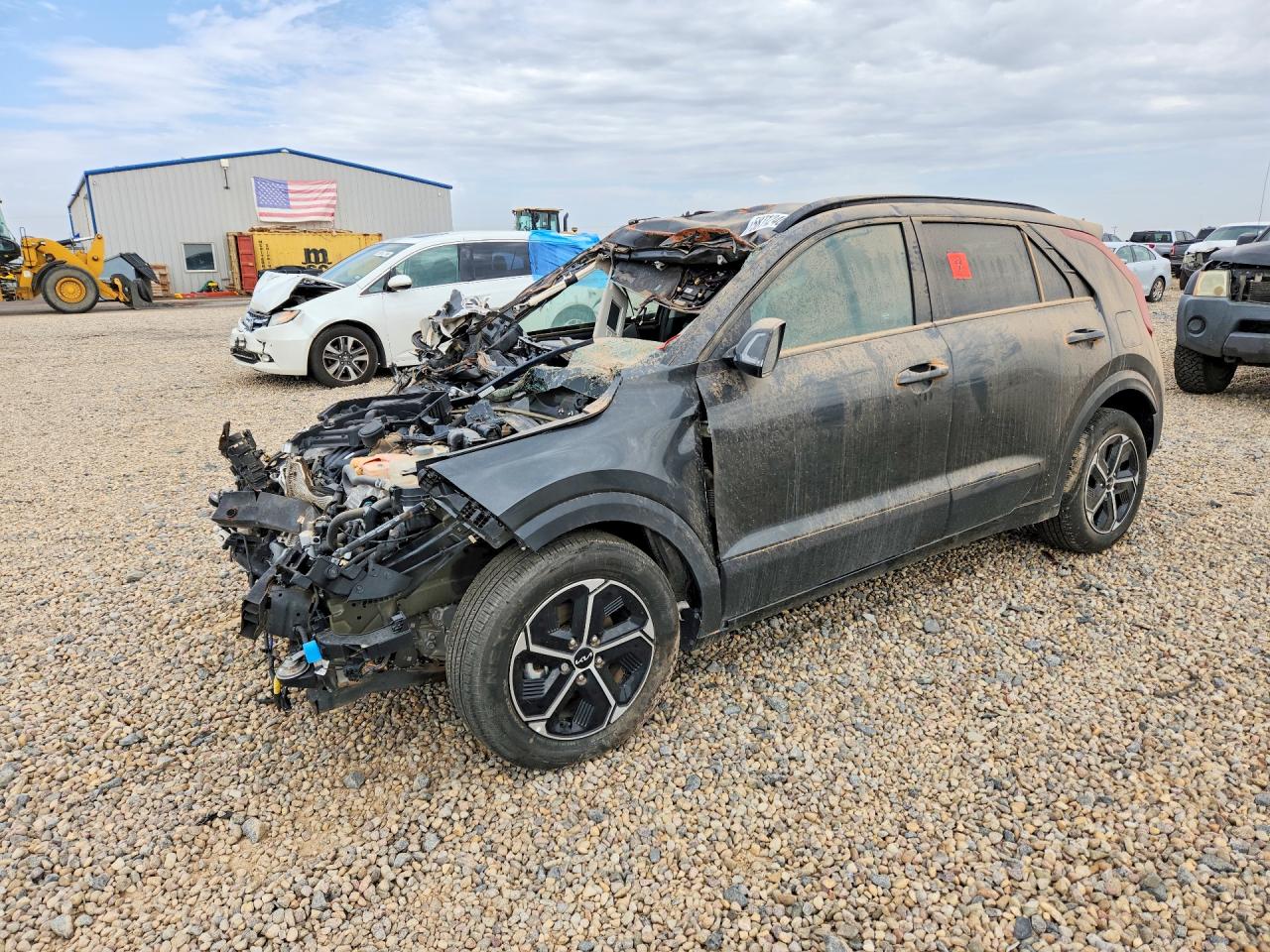 KNDCR3LE2P5046938 · 2023 KIA NIRO