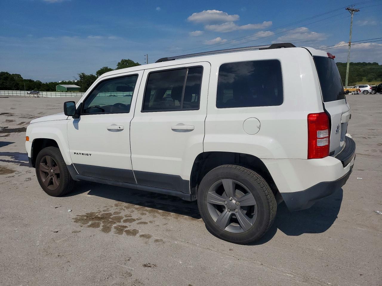 1C4NJPBA7HD120352 · 2017 JEEP PATRIOT · 2/12