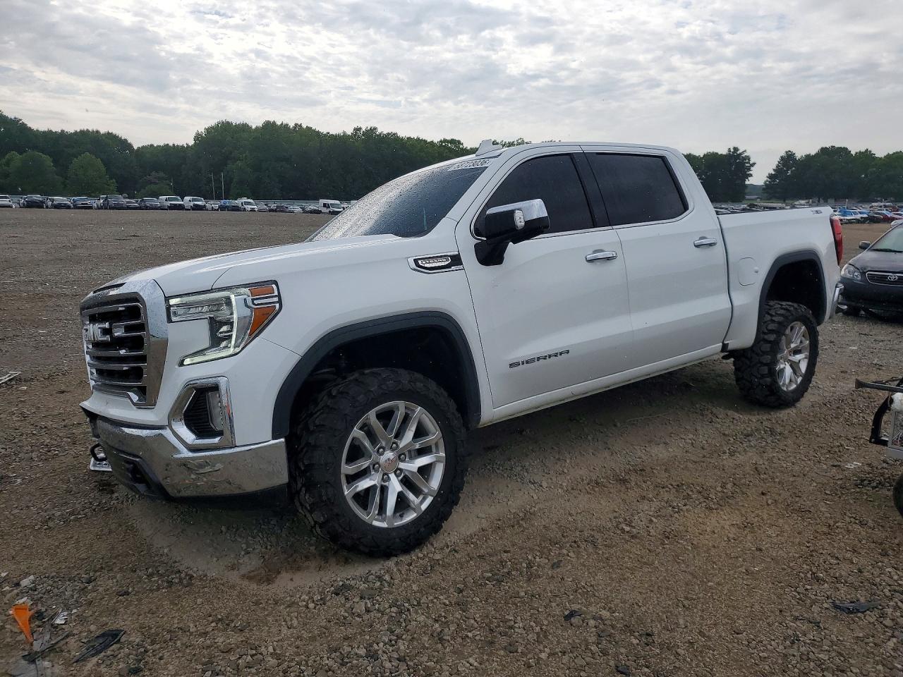 3GTU9DEL4MG405975 · 2021 GMC SIERRA