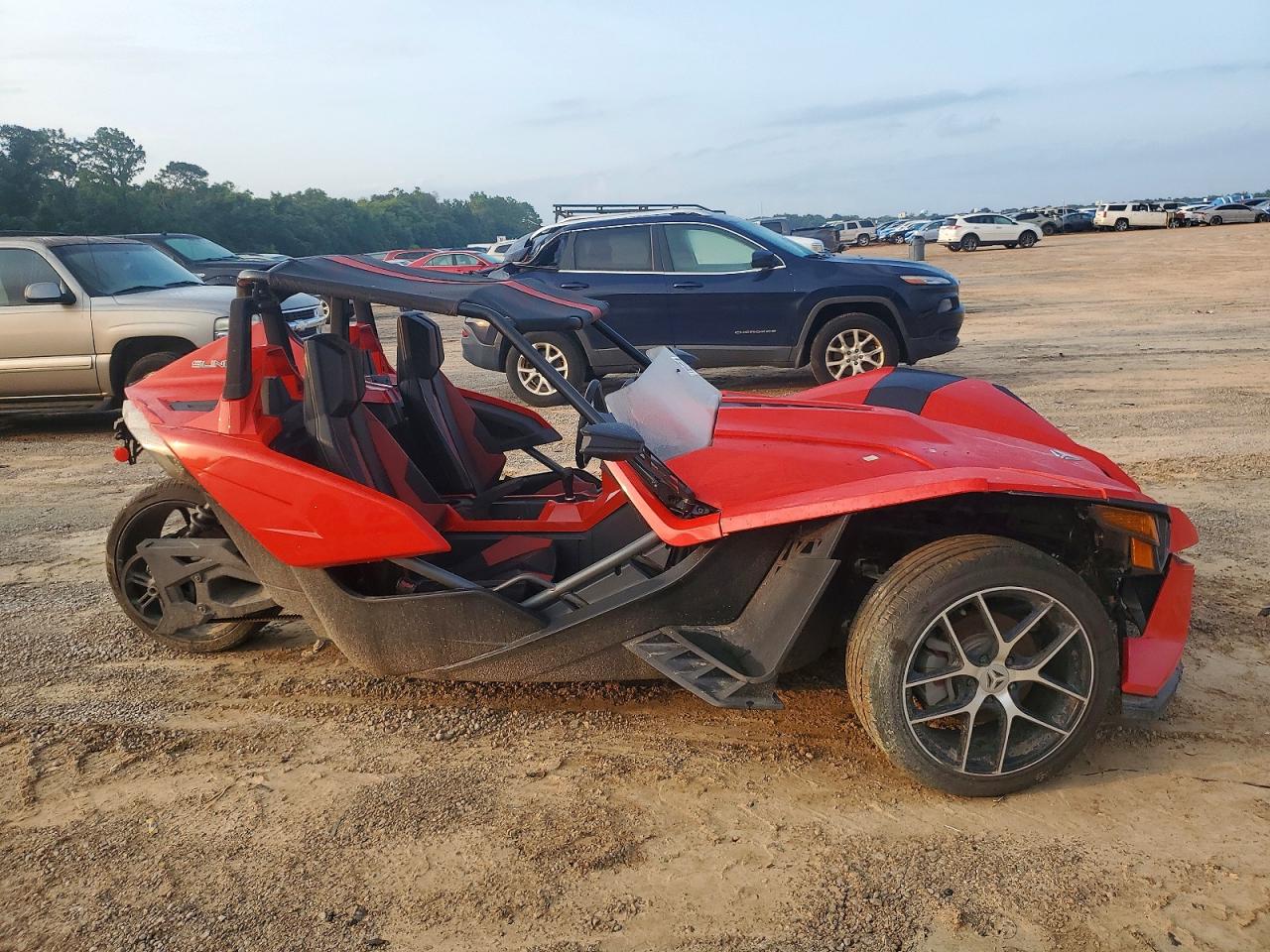57XAAPFA7G5109859 · 2016 POLARIS SLINGSHOT
