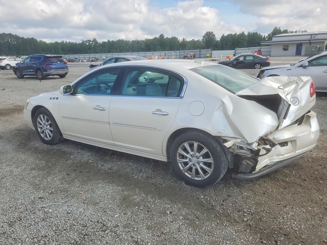 1G4HC5EMXBU104389 · 2011 BUICK LUCERNE · 2/12