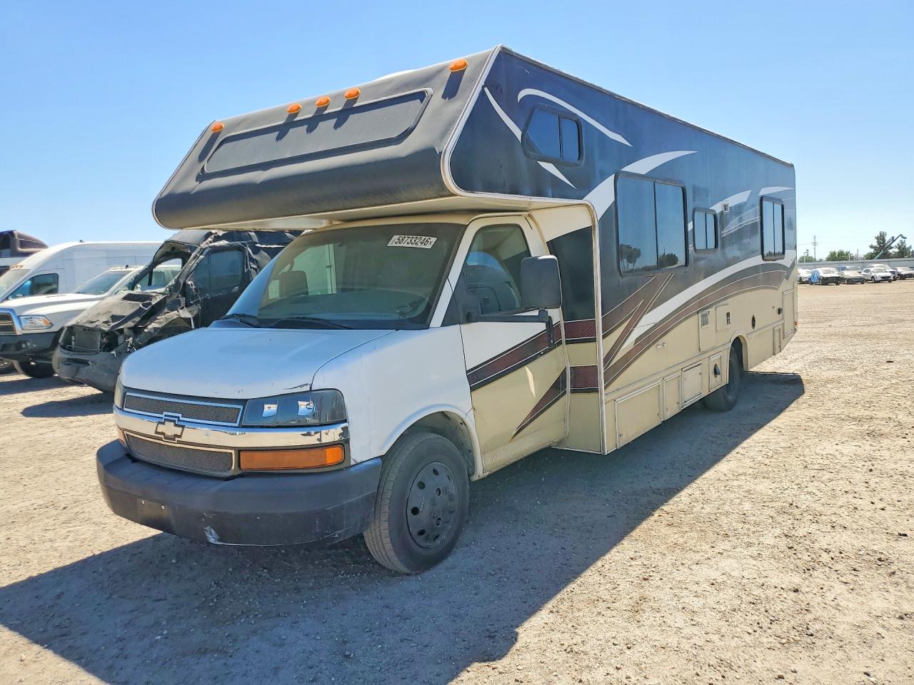 1GBJG31U561126705 · 2006 CHEVROLET EXPRESS G3500