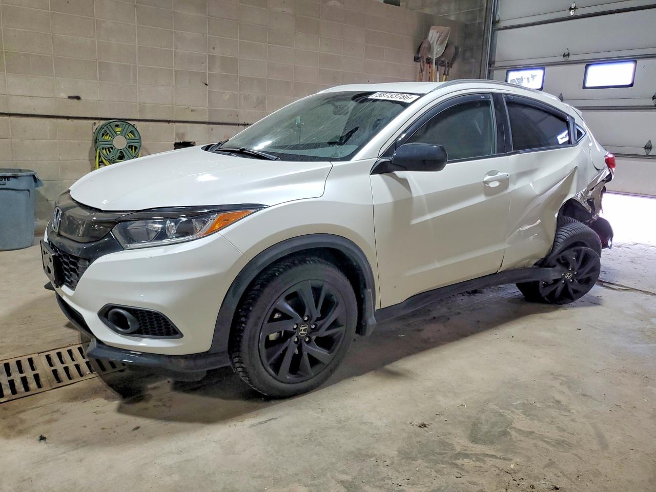 3CZRU6H19NM759479 · 2022 HONDA HR-V